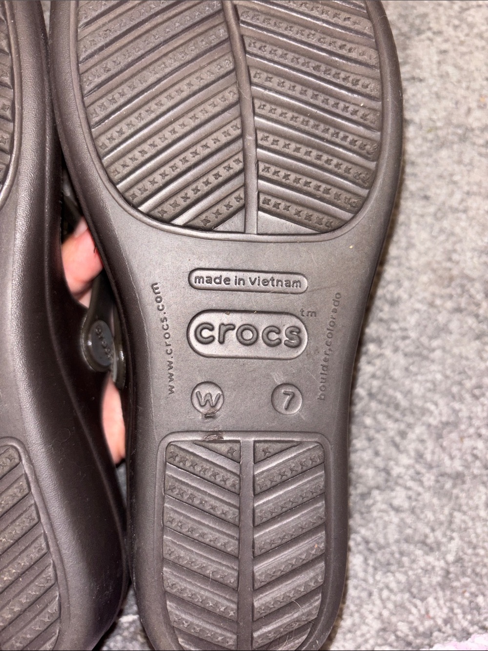 CROCS Brown Flip Sandals with Gold Medallion - Picture 4 of 8